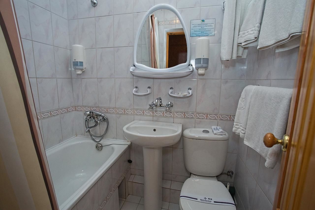 Отель Гостиница Мир Киев-24